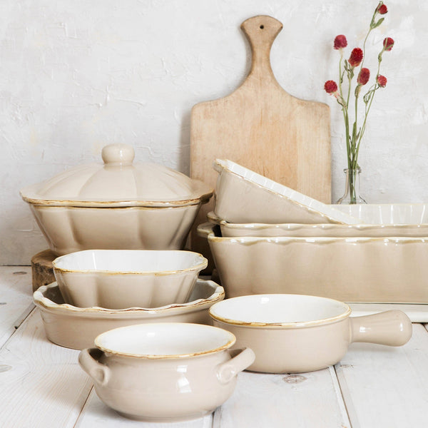 An image of Vietri Italian Bakers Rectangular Baker