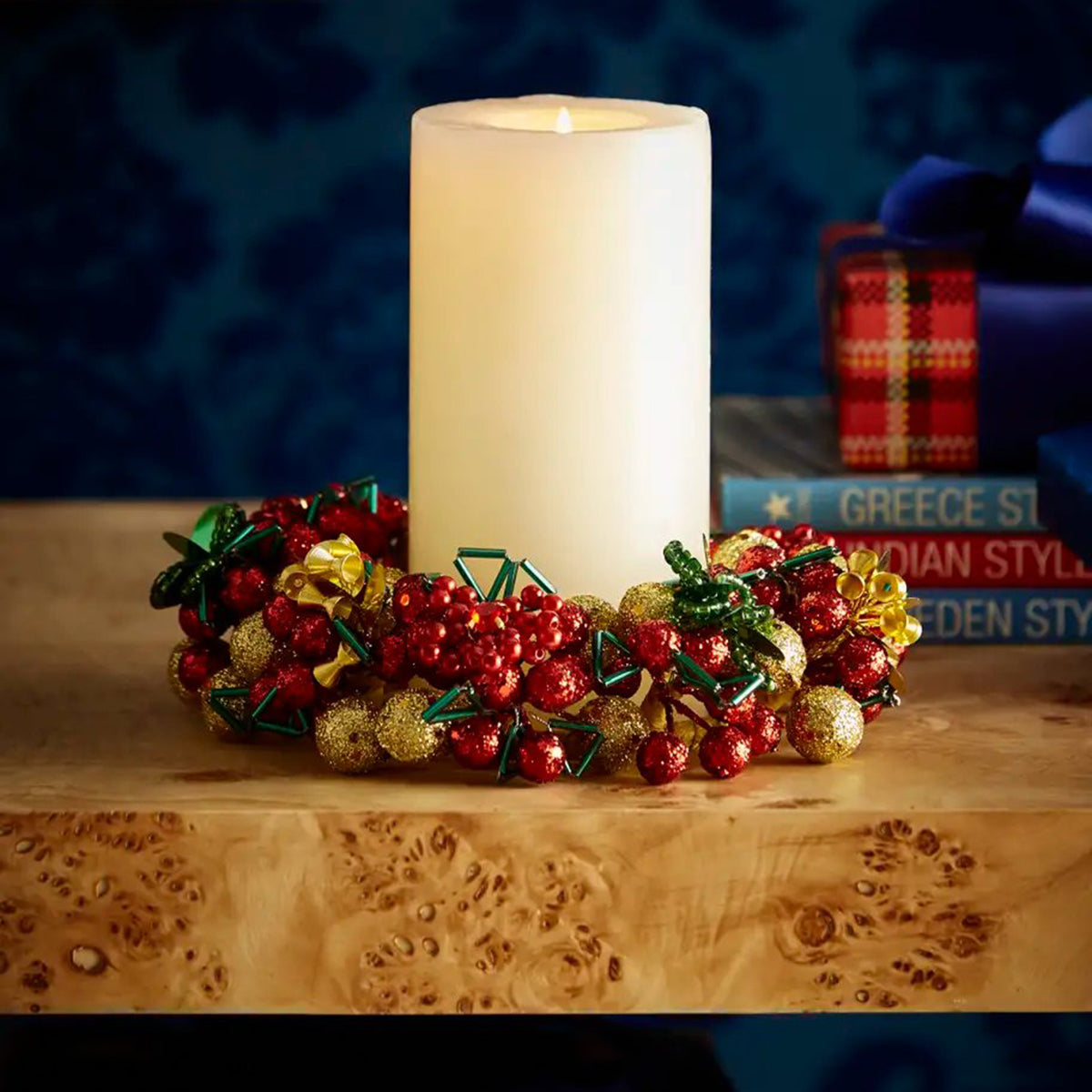 Salzburg Majestic Holiday Candle Ring and Wreath