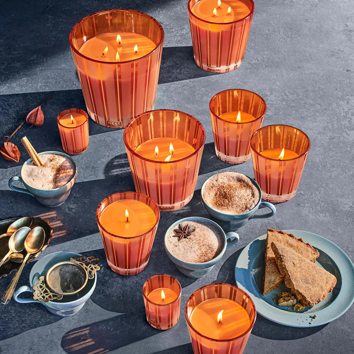 An image of Nest Fragrances Pumpkin Chai Luxury Candle 47.3 oz