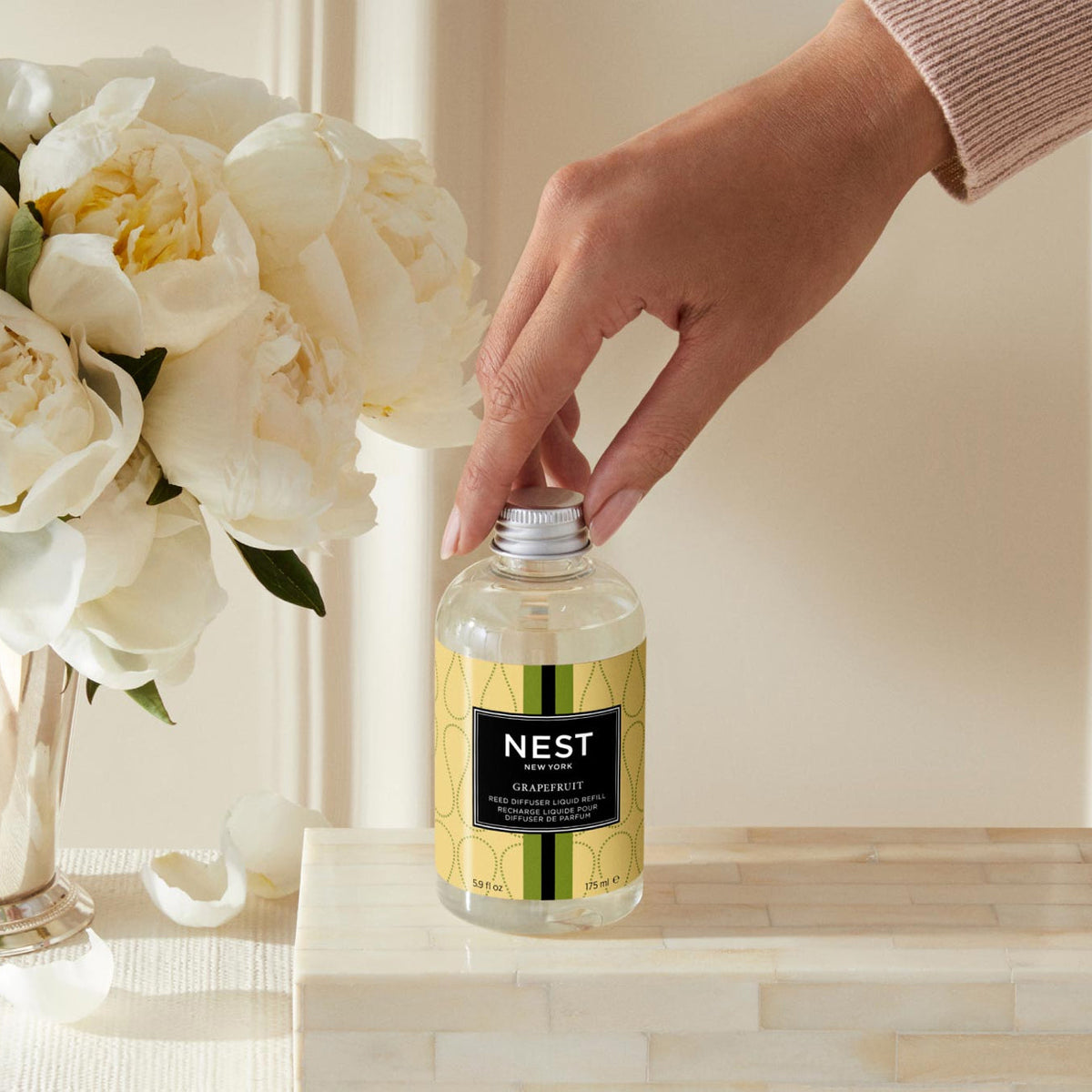 An image of Nest Fragrances Grapefruit Reed Diffuser Refill 5.9 fl oz