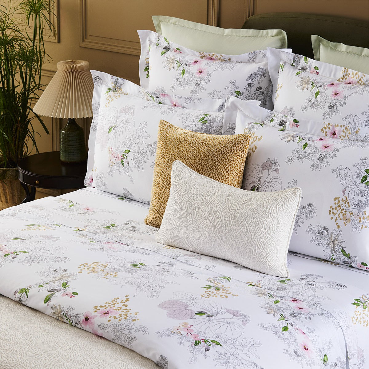 An image of Yves Delorme Orchidee Duvet Cover
