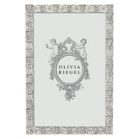 Olivia Riegel Remy Frame