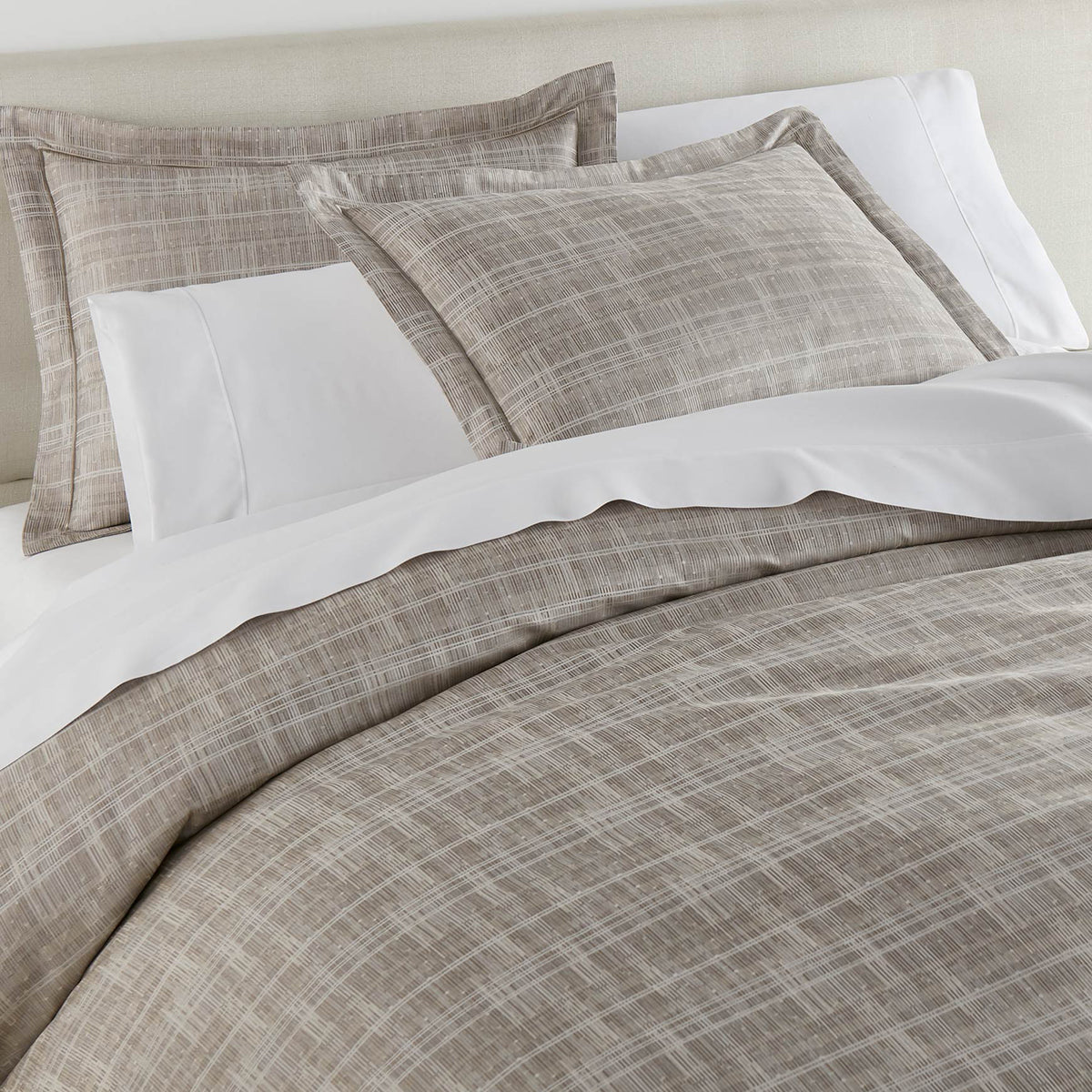 An image of Peacock Alley Biagio Jacquard Duvet Cover