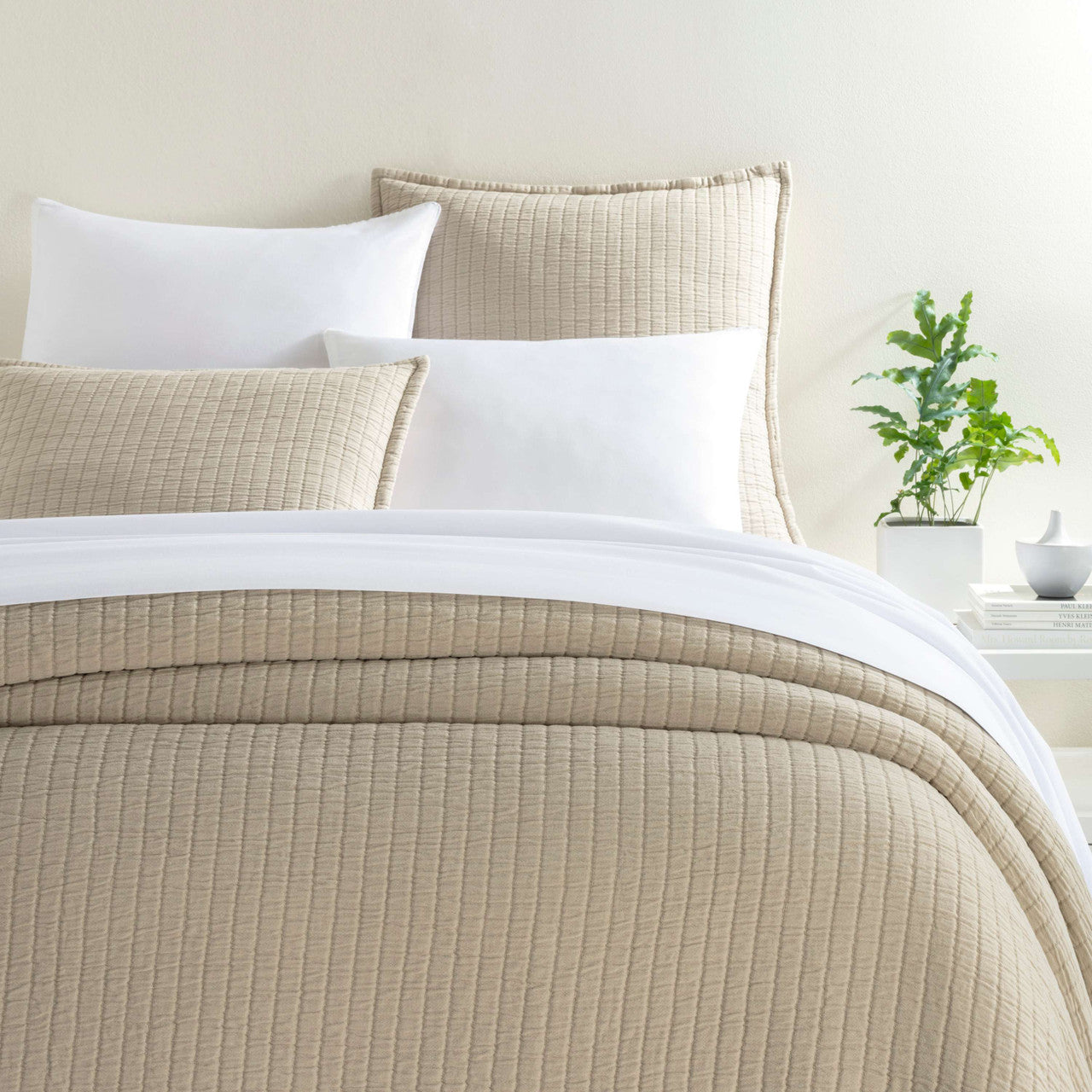 GHPC3523-K_Pine_Cone_Hill_Boyfriend_Matelasse_Coverlet_2.jpeg