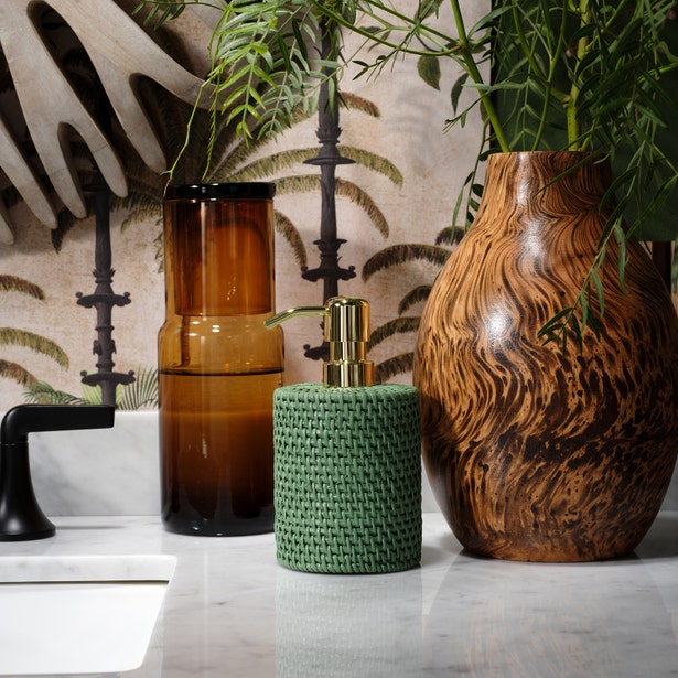 An image of Pigeon and Poodle Dalton  Soap Pump