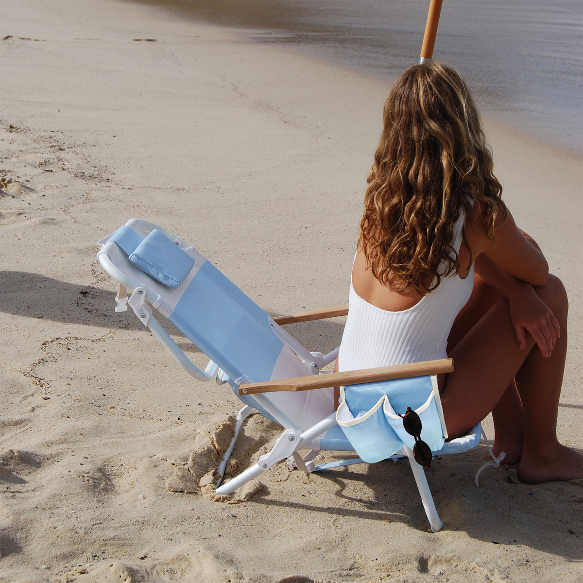 An image of Sunnylife Deluxe Beach Chair