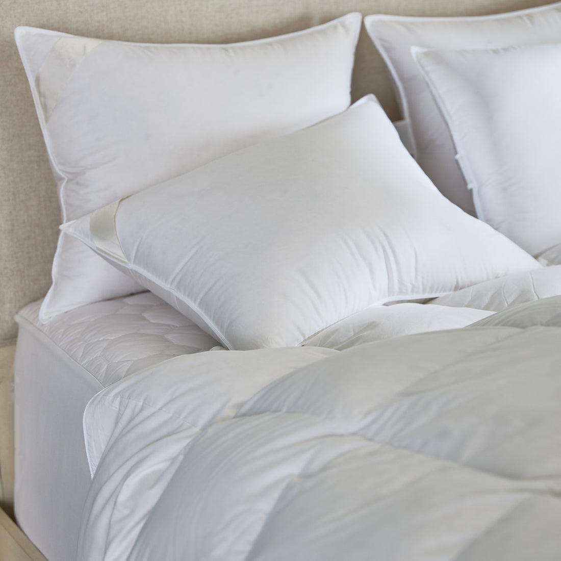 An image of Scandia Home Chamonix Comforter