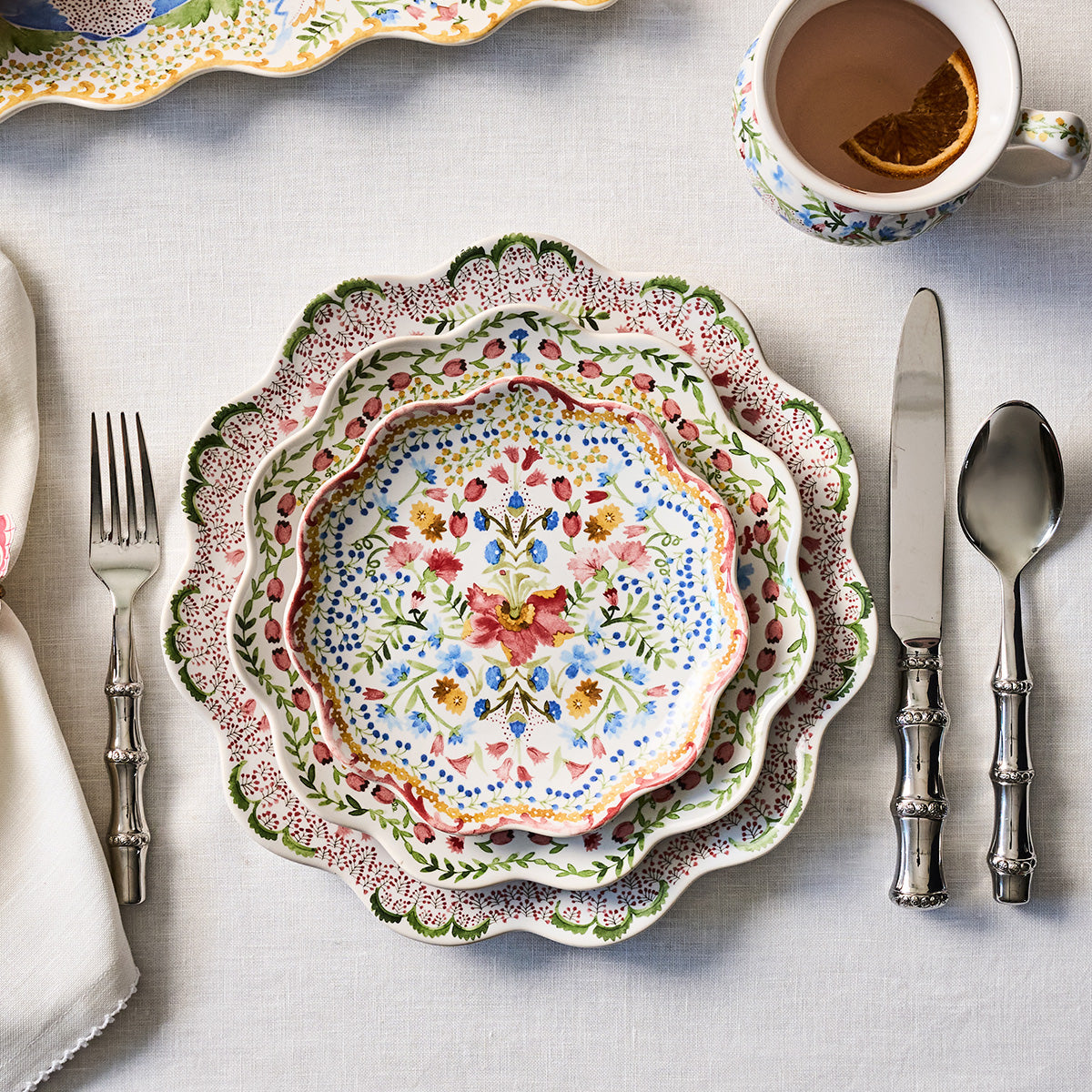 An image of Juliska Sofia Side/Cocktail Plate Set of 4 - Multi
