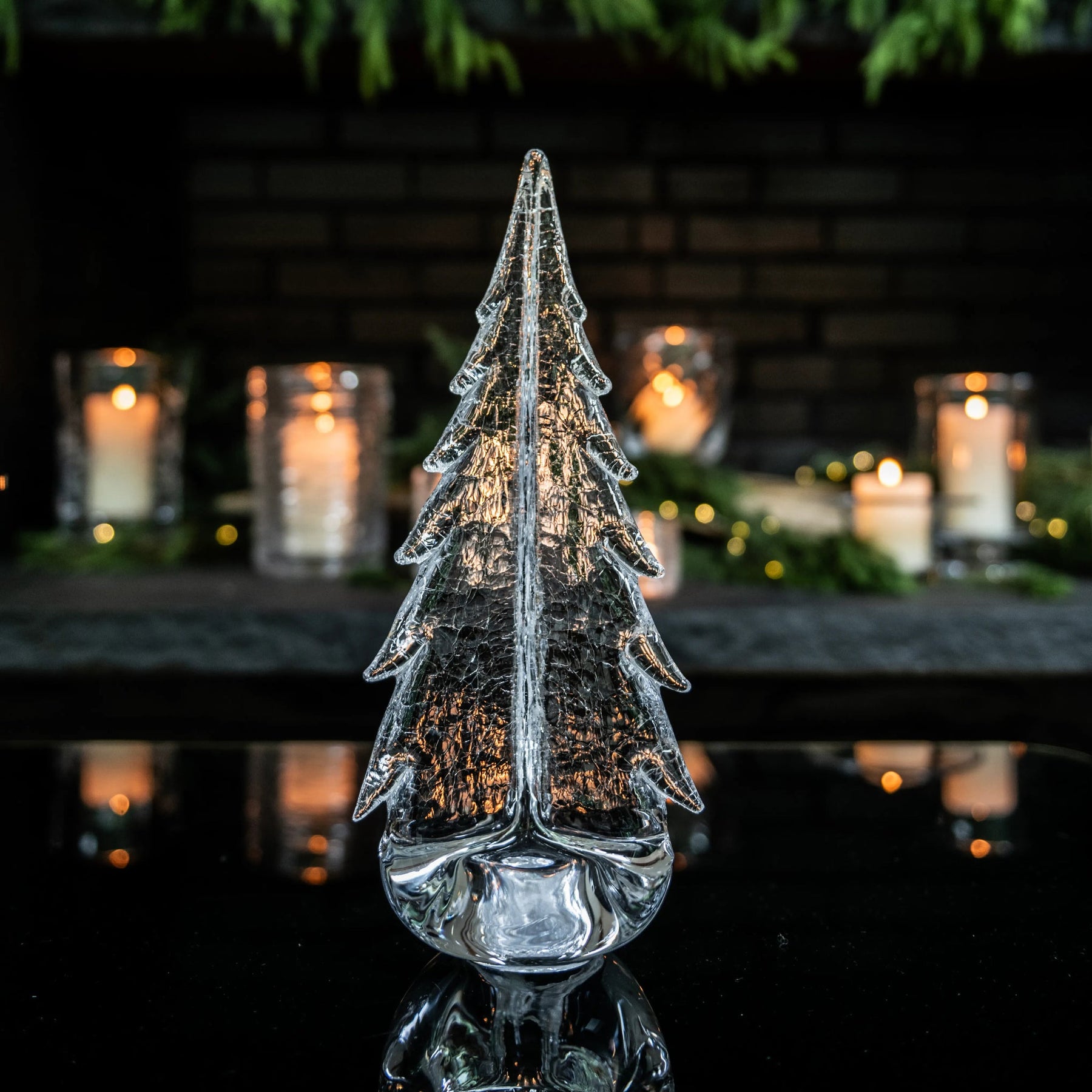 An image of Simon Pearce Crackle Evergreen in Gift Box