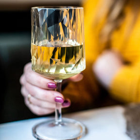 Vietri Superglass Wine Glass