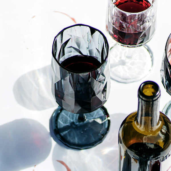 An image of Vietri Superglass Cocktail Glass