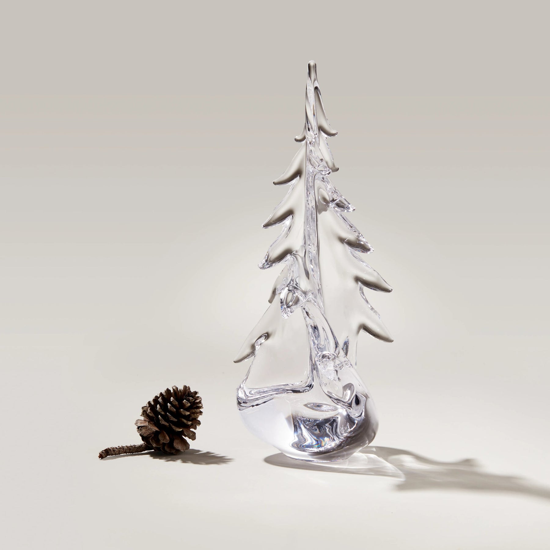 An image of Simon Pearce Vermont Twist Evergreen in Gift Box