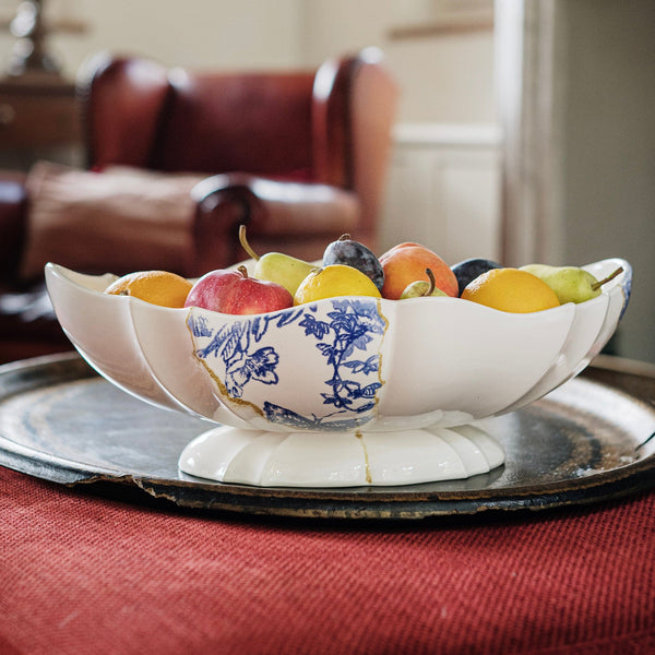 An image of Vietri Storia Scalloped Large Oval Centerpiece