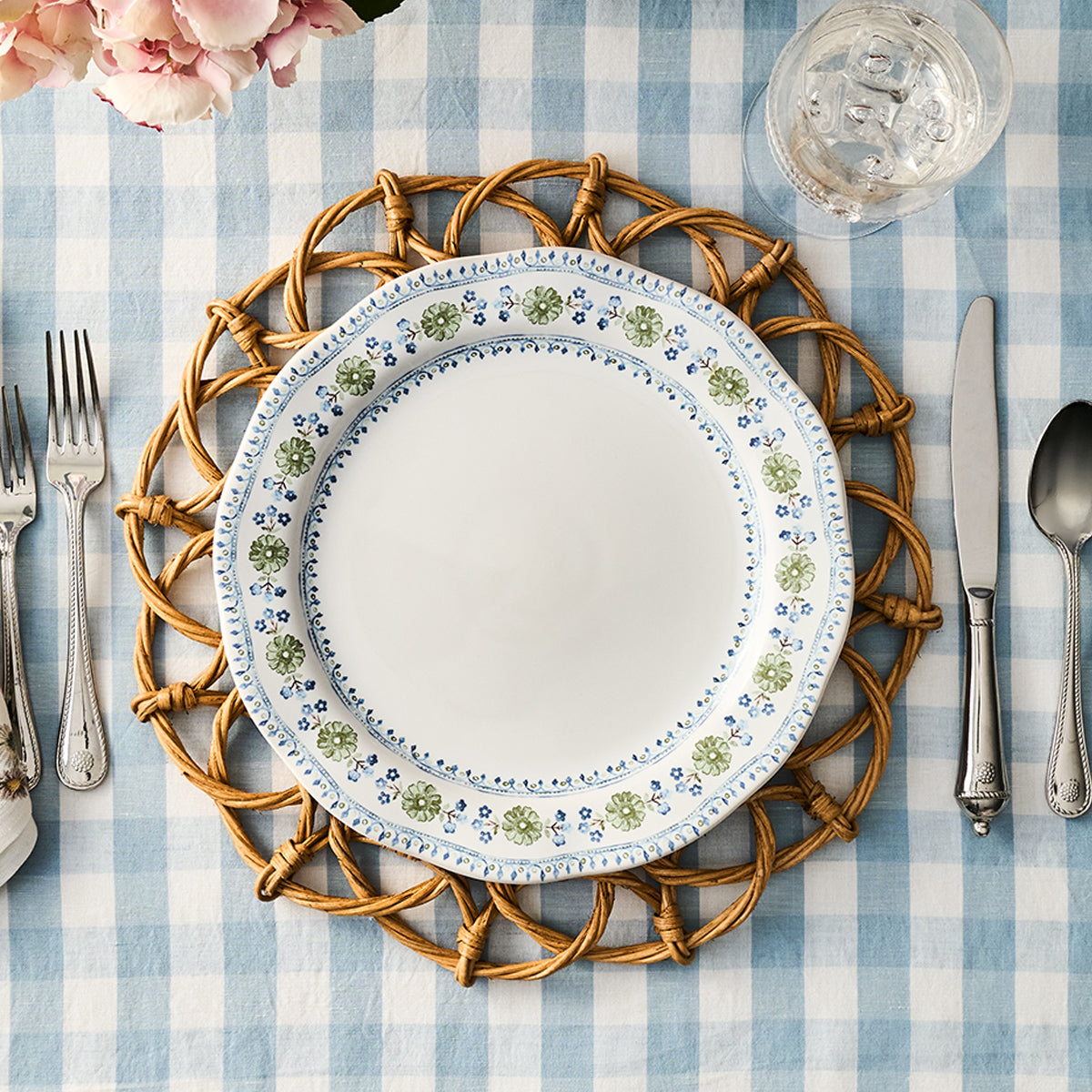 An image of Juliska Villa Seville Dinner Plate  - Chambray