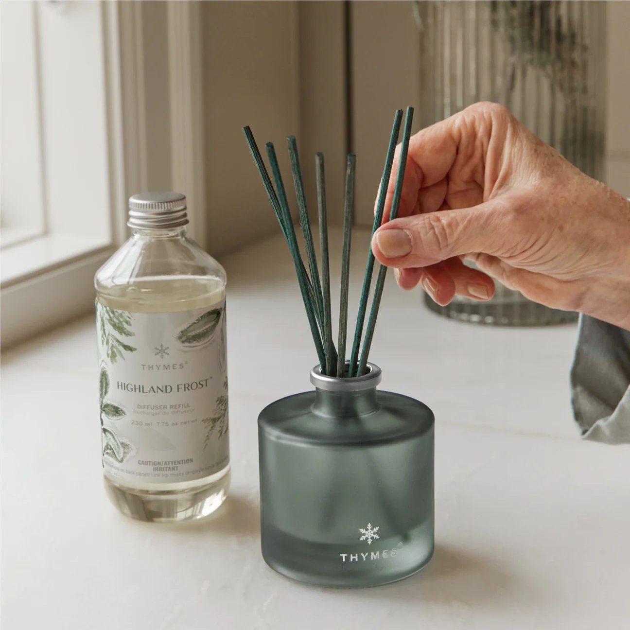An image of Thymes Highland Frost Petite Diffuser 4 fl. Oz