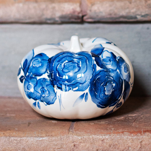 An image of Viva by Vietri Blue Camellia Figural Pumpkin