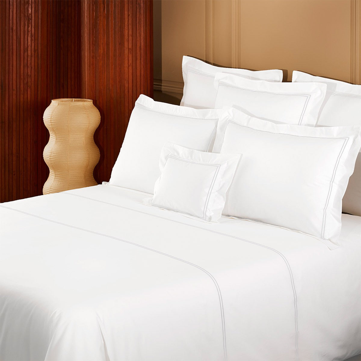 An image of Yves Delorme Duo Fitted Sheet