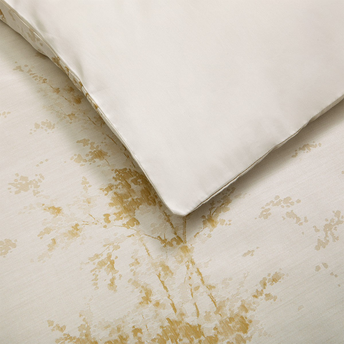 An image of Yves Delorme Legende Duvet Cover