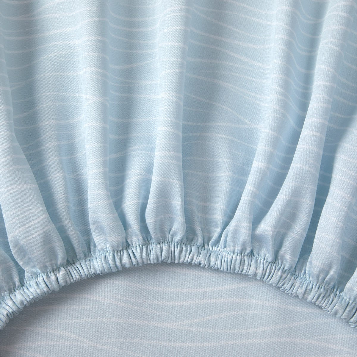 An image of Yves Delorme Luciole Fitted Sheet