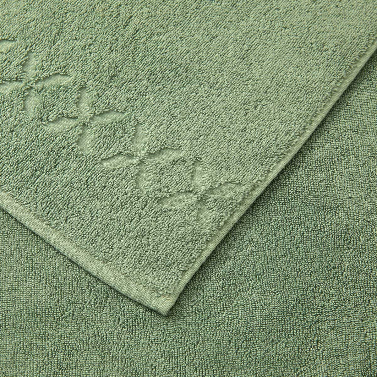 An image of Yves Delorme Nature Hand Towel