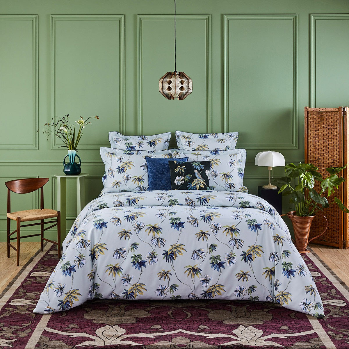 An image of Yves Delorme Tropical Fitted Sheet