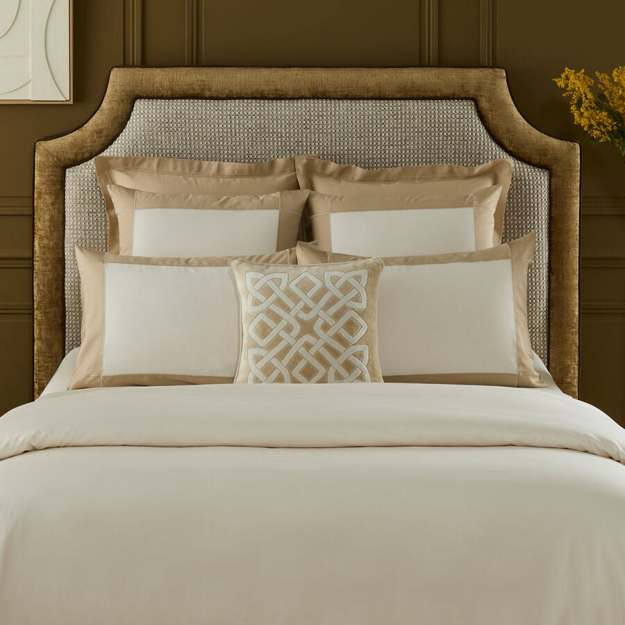 An image of Yves Delorme Apollon Duvet Cover