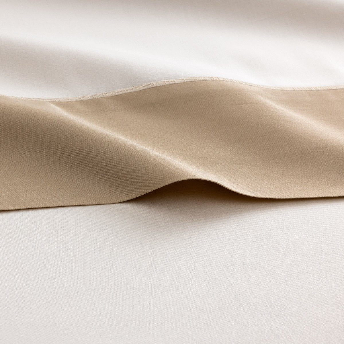 An image of Yves Delorme Apollon Flat Sheet