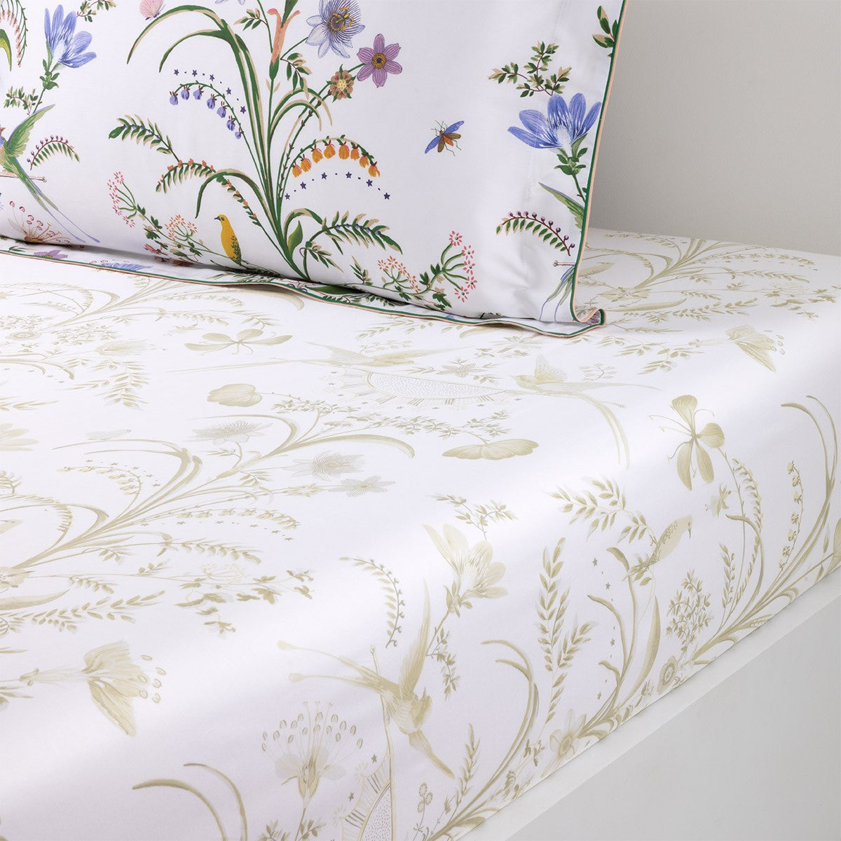 An image of Yves Delorme Botanic Fitted Sheet