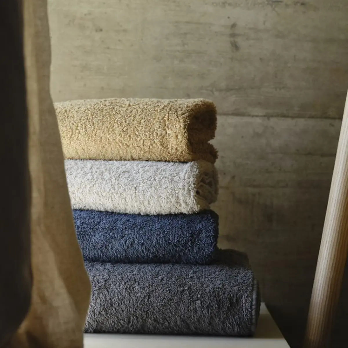 Abyss & Habidecor Super Pile Hand Towel