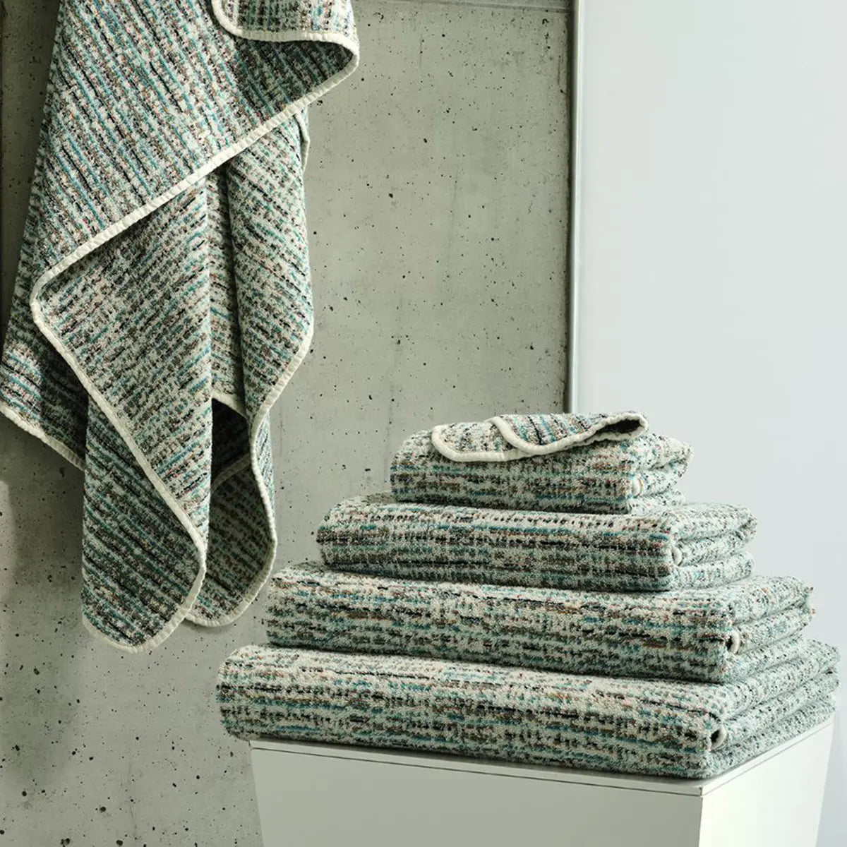 Abyss & Habidecor Metis Bath Towel - Ecru