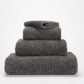 Abyss & Habidecor Super Pile Guest Towel