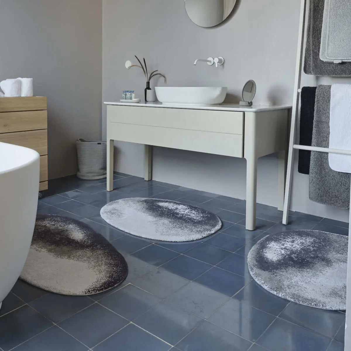 Visualabyss Rugs Abyss & Habidecor Stone Bath Rug