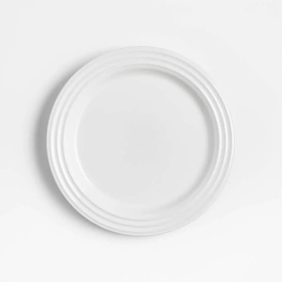 Le Creuset 16 Piece White Dinnerware Set