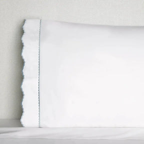 Sferra Pettine Pillowcase in White/Tin