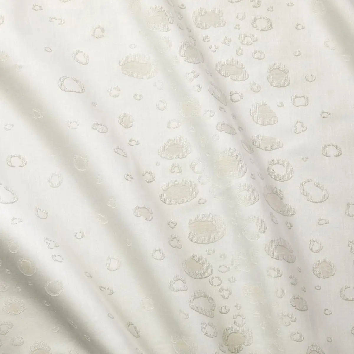 One side of Sferra Felino Bedding Fabric pattern