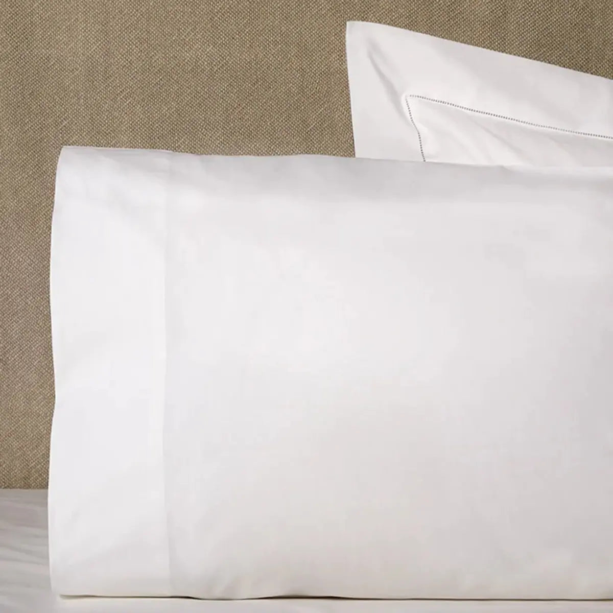 Sferra Simply Celeste Pillowcases in White