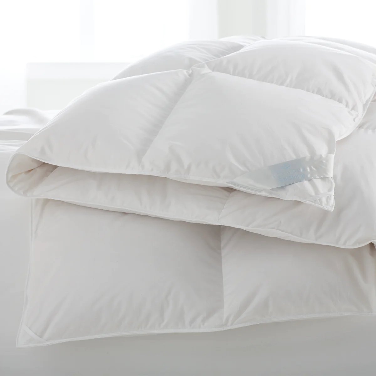 An image of Scandia Home Salzburg Comforter